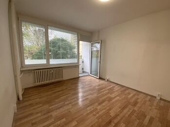 Prodej bytu 1+kk v osobním vlastnictví 20 m², Klášterec nad Ohří