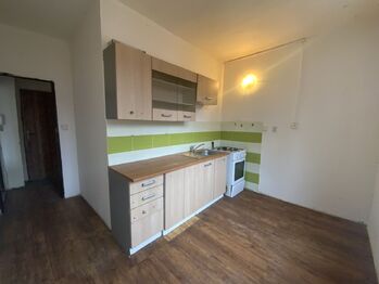 Prodej bytu 2+1 v osobním vlastnictví 51 m², Klášterec nad Ohří