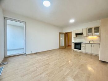 Pronájem bytu 2+kk v osobním vlastnictví 57 m², Hradec Králové