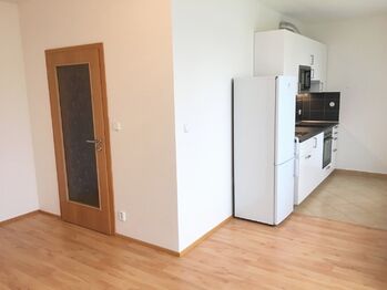 Pronájem bytu 1+kk v osobním vlastnictví 30 m², Praha 5 - Zličín