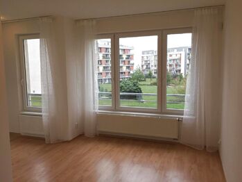 Pronájem bytu 1+kk v osobním vlastnictví 30 m², Praha 5 - Zličín