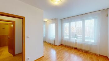 obývací místnost - Pronájem bytu 1+kk v osobním vlastnictví 30 m², Praha 5 - Zličín