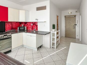 Prodej bytu 1+1 v osobním vlastnictví 41 m², Hradec Králové