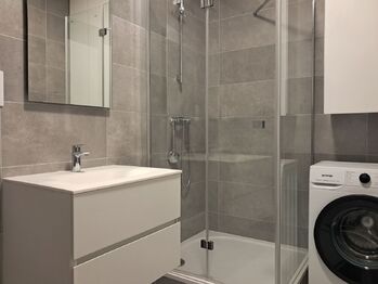 Pronájem bytu 1+kk v osobním vlastnictví 38 m², Praha 4 - Modřany