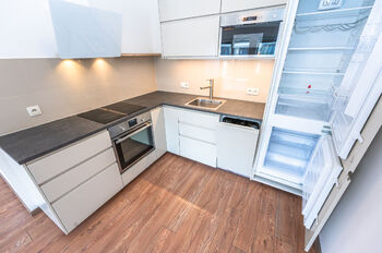 Pronájem bytu 2+kk v osobním vlastnictví 54 m², Praha 6 - Dejvice