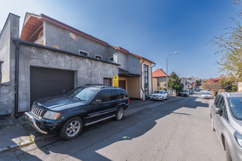 Prodej domu 550 m², Praha 9 - Hloubětín