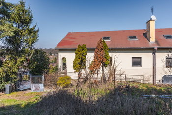 Prodej domu 550 m², Praha 9 - Hloubětín