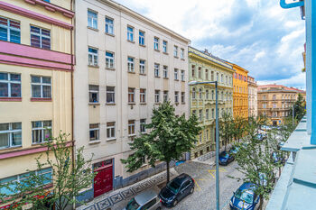 Pronájem bytu 1+kk v osobním vlastnictví 27 m², Praha 2 - Vinohrady