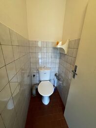 Pronájem obchodních prostor 125 m², Vsetín