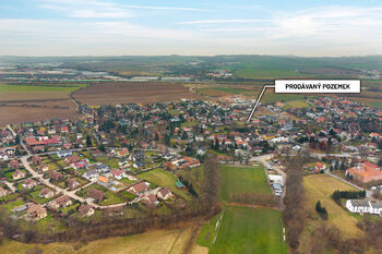 Prodej pozemku 830 m², Dobřejovice