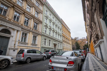 Pronájem bytu 3+kk v osobním vlastnictví 153 m², Praha 5 - Smíchov