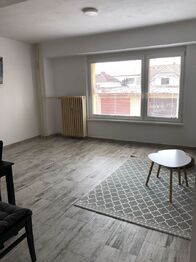 Pronájem bytu 3+1 v osobním vlastnictví 80 m², Sedlčany