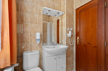 Prodej ubytovacího zařízení 610 m², Hřensko