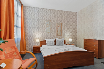 Prodej ubytovacího zařízení 610 m², Hřensko