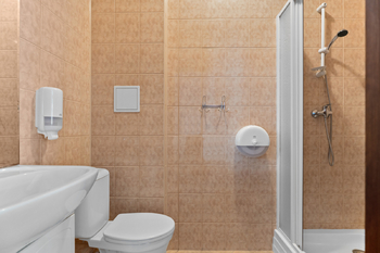 Prodej ubytovacího zařízení 610 m², Hřensko