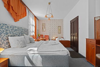 Prodej ubytovacího zařízení 610 m², Hřensko