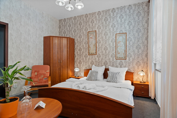 Prodej ubytovacího zařízení 610 m², Hřensko
