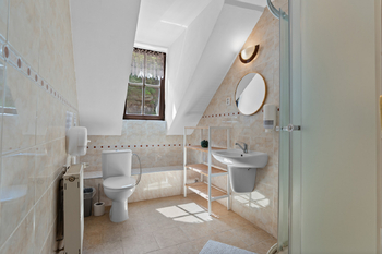 Prodej ubytovacího zařízení 610 m², Hřensko