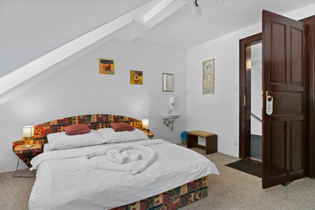 Prodej ubytovacího zařízení 610 m², Hřensko