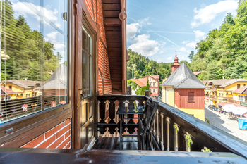 Prodej ubytovacího zařízení 610 m², Hřensko