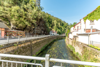 Prodej ubytovacího zařízení 610 m², Hřensko