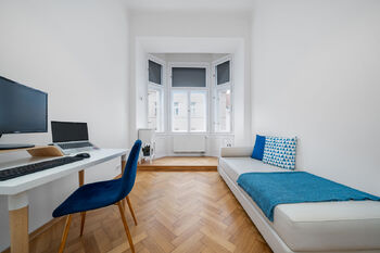 Prodej bytu 3+kk v osobním vlastnictví 74 m², Praha 8 - Karlín