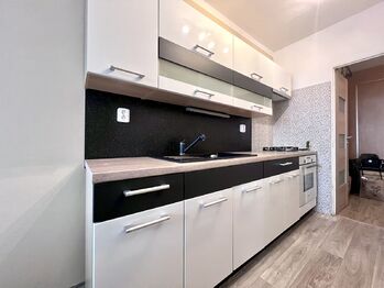 Pronájem bytu 3+1 v družstevním vlastnictví 81 m², Praha 5 - Stodůlky