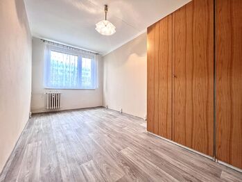 Pronájem bytu 3+1 v družstevním vlastnictví 81 m², Praha 5 - Stodůlky