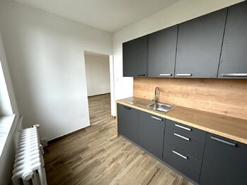 kuchyně - Prodej bytu 3+1 v osobním vlastnictví 71 m², Přeštice