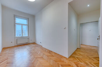 Pronájem bytu 3+1 v osobním vlastnictví 95 m², Praha 5 - Smíchov