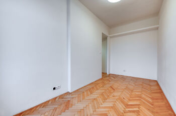 Pronájem bytu 3+1 v osobním vlastnictví 95 m², Praha 5 - Smíchov