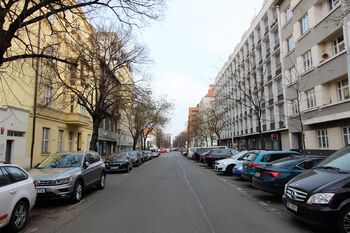 Pronájem kancelářských prostor 34 m², Praha 7 - Holešovice