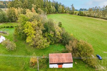 Pohled z dronu. - Prodej pozemku 1149 m², Horní Radouň