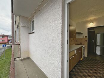 balkon  - Prodej bytu 2+1 v osobním vlastnictví 58 m², Nové Hrady