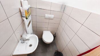 Pronájem obchodních prostor 86 m², Slavkov u Brna