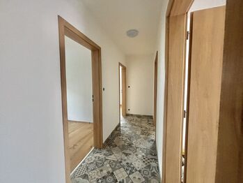 Pronájem domu 85 m², Rozstání