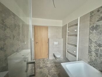 Pronájem domu 85 m², Rozstání