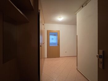 Prodej bytu 2+kk v osobním vlastnictví 65 m², Štěnovice