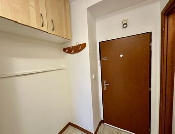 Pronájem bytu 1+1 v osobním vlastnictví 40 m², Praha 9 - Kbely