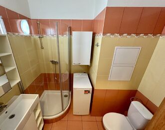 Pronájem bytu 1+1 v osobním vlastnictví 40 m², Praha 9 - Kbely