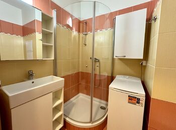 Pronájem bytu 1+1 v osobním vlastnictví 40 m², Praha 9 - Kbely