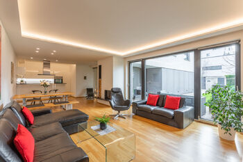 Prodej domu 193 m², Praha 5 - Jinonice