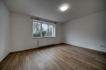 Pronájem bytu 1+1 v osobním vlastnictví 52 m², Poděbrady