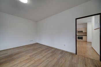 Pronájem bytu 1+1 v osobním vlastnictví 52 m², Poděbrady