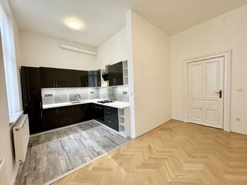 Pronájem bytu 2+1 v osobním vlastnictví 76 m², Olomouc