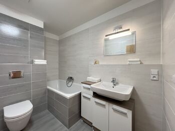 Prodej bytu 2+kk v osobním vlastnictví 48 m², Praha 10 - Uhříněves