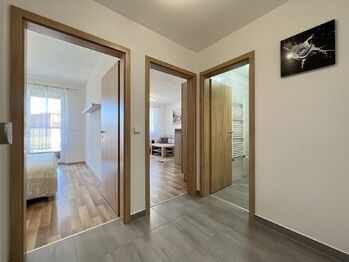 Prodej bytu 2+kk v osobním vlastnictví 48 m², Praha 10 - Uhříněves