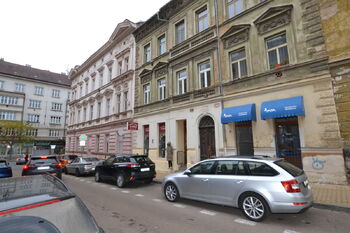 Pronájem obchodních prostor 57 m², Plzeň