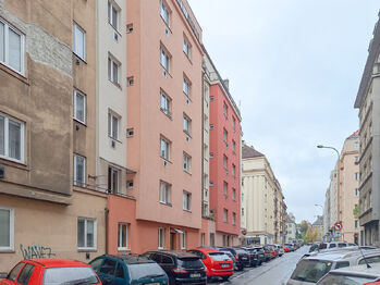 Pronájem bytu 2+kk v osobním vlastnictví 47 m², Praha 3 - Žižkov