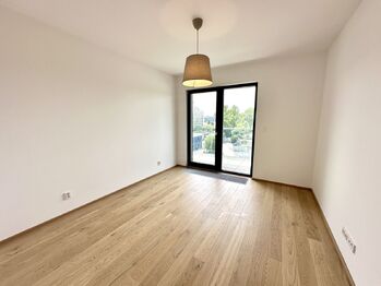 Pronájem bytu 2+kk v osobním vlastnictví 82 m², Praha 8 - Karlín